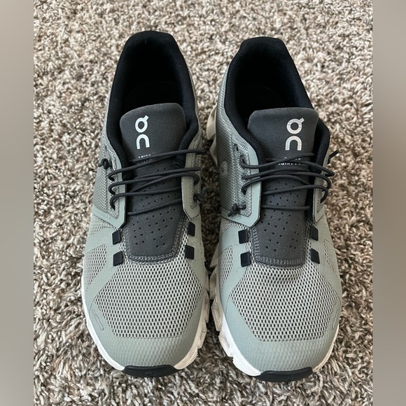 On Running Cloud 5, Women Sneakers in Sage Green and White - Picture 2 of 4